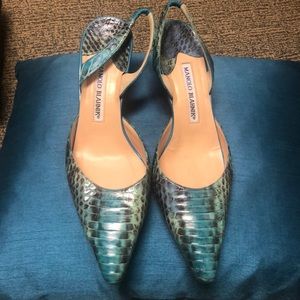 Snake skin shirt heel